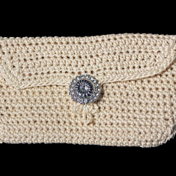 Coin Purse, Coin Pouch, Change Purse, Rhinestone Button, Handmade, Crochet, Ecru