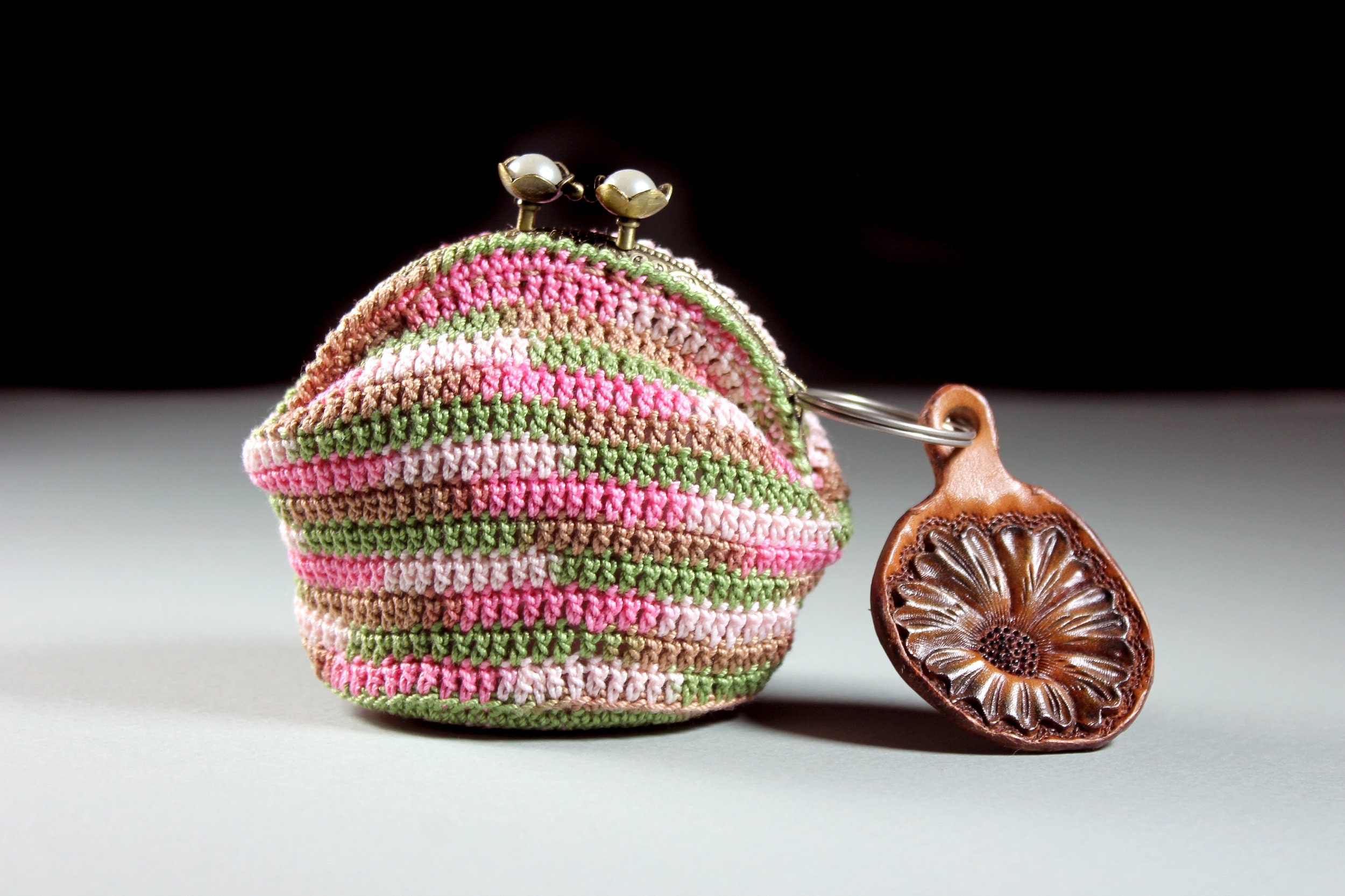 Crochet Coin Purse, Kiss Closure, Metal Goldtone Frame, Multicolored, Coin Pouch, Handmade, Hand