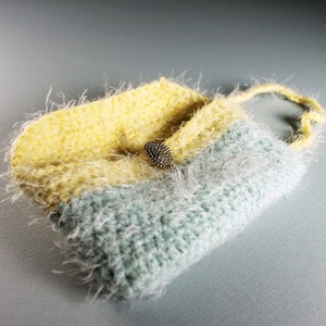 Crochet Coin Purse, Yellow Green Wristlet image 10