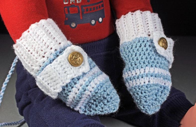 Handmade Crochet Baby Hat booties set blue Grey Newborn 0-3 months