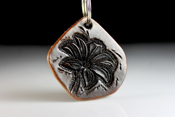 Leather Keychain, Hand Tooled Leather, Flower Keychain, Purse Accessory, Zipper Pull, Adornment, Decoration