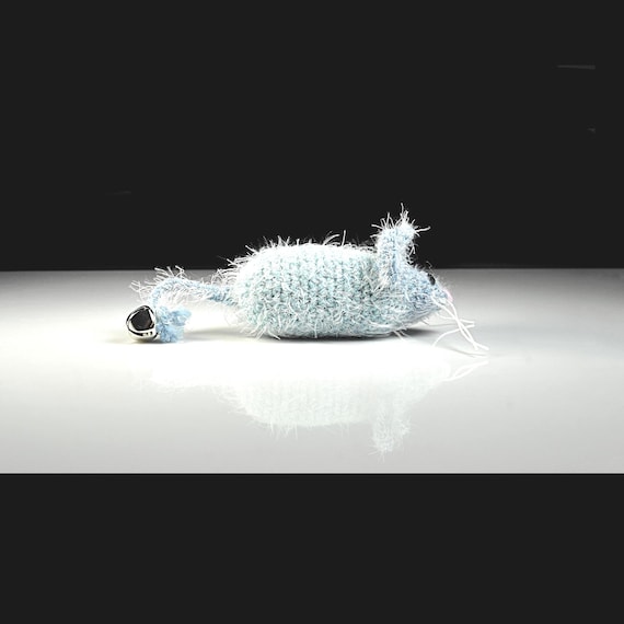 Handmade Crochet Catnip Mouse Toy with Bell – Organic Catnip – Natural Yarn Cat Toy for Playful Cats