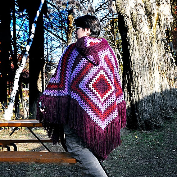 Women's Poncho, Retro-Style, Hooded Poncho, Hippie, Boho Chic, Fringed Poncho, Large Poncho, Crochet Poncho, Women's Outerwear