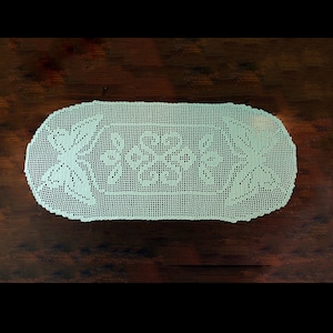 Table Runner, Light Green, 32 inches, Butterfly Pattern, Crochet Mat, Crochet Lace, Fine Art Crochet