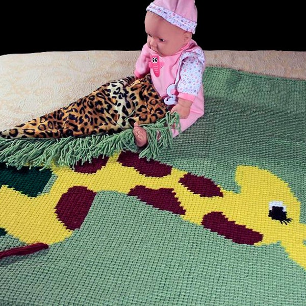 Baby Blanket, Crochet, Stroller Blanket, Crib Blanket, Giraffe, Kids TV Blanket, Faux Fur Lined, Winter Blanket, Toddler  Blanket,