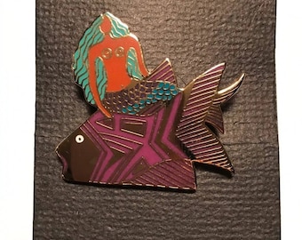 Laurel Burch Signed Vintage Brooch Pin Gold Tone Sea Goddess Mermaid Rare Piece NEW CONDITION
