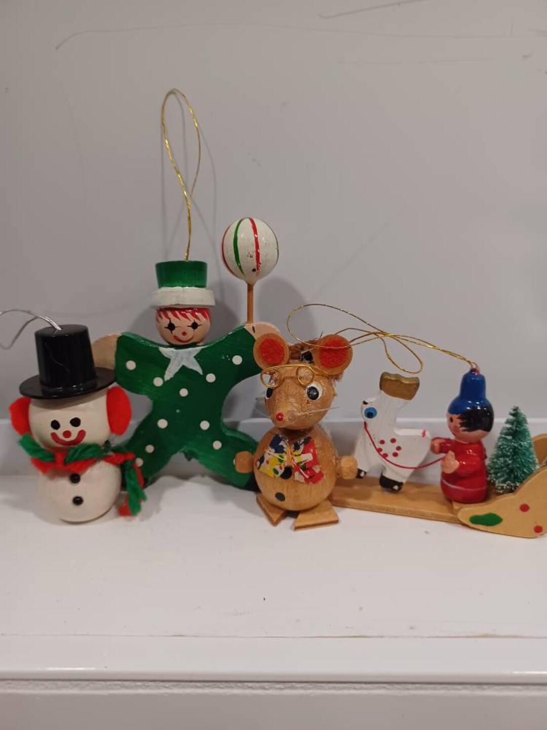 Vintage Wood Christmas Ornamentsnull