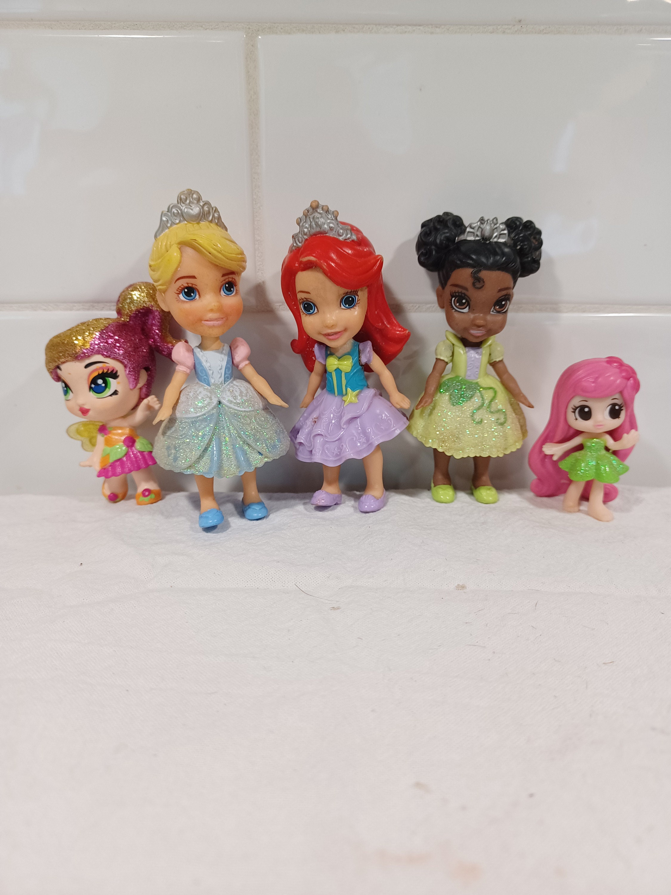 mini princess figures