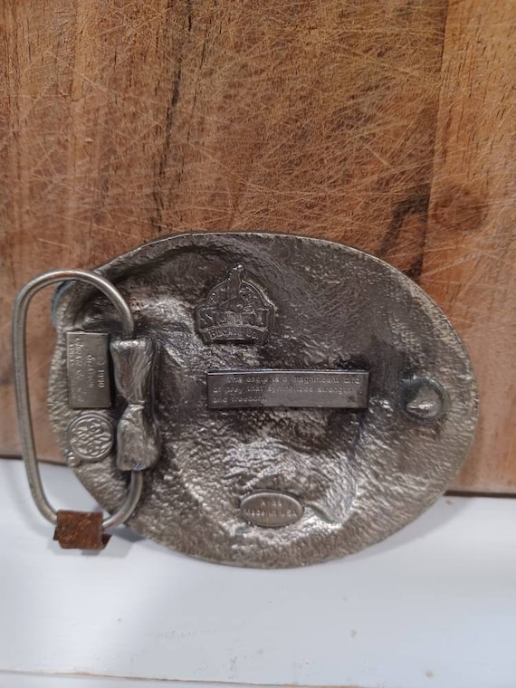 Vintage Eagle pewter Belt buckle Made in USA Gem