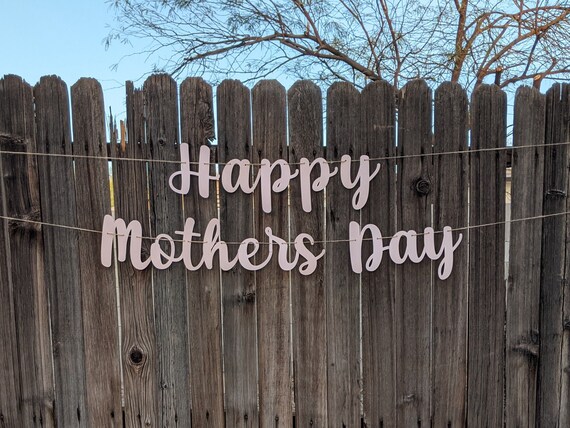Mother's Day Banner ∙ Happy Moms Day ∙ Love You Mom Banner ∙ Happy Mothers Day Banner ∙ Mothers Day Banner ∙ Photo Prop ∙ Mother's Day Decor