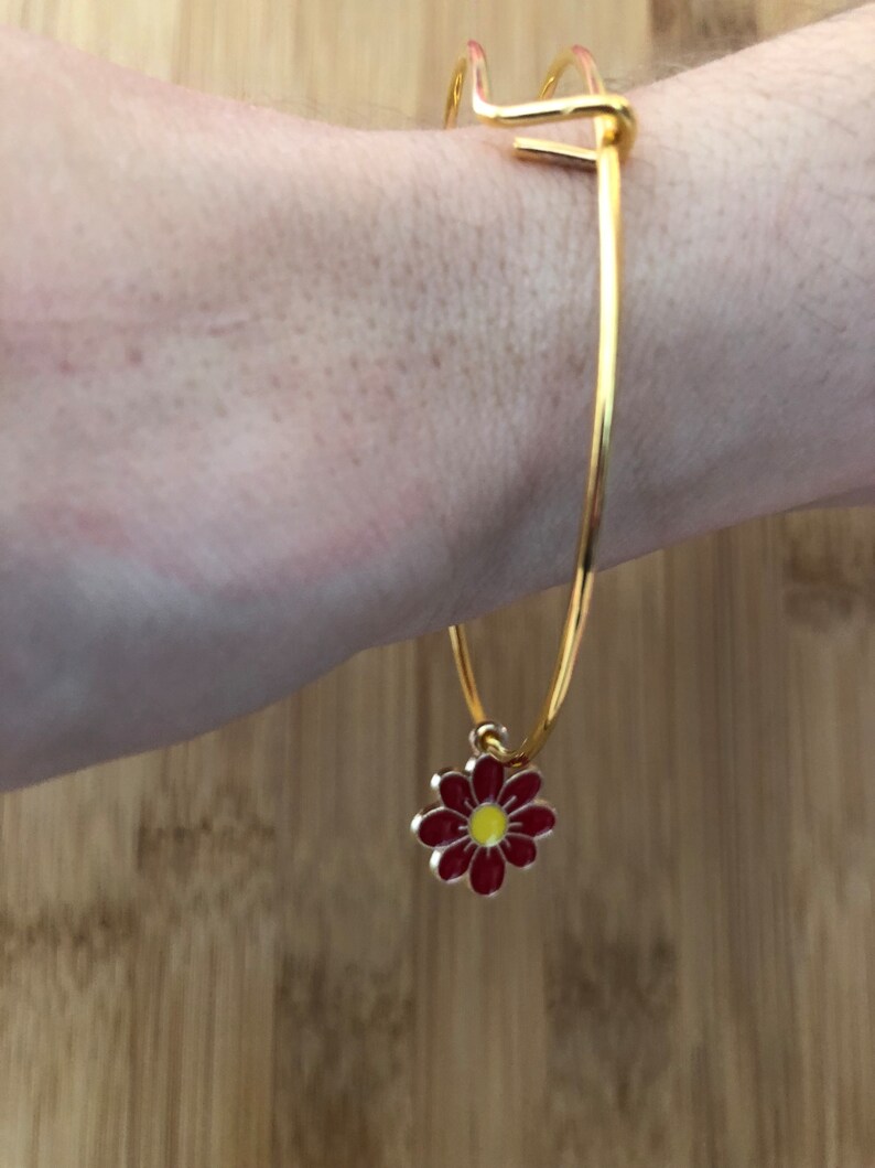Kathryns creations red flower bracelet imagem 2