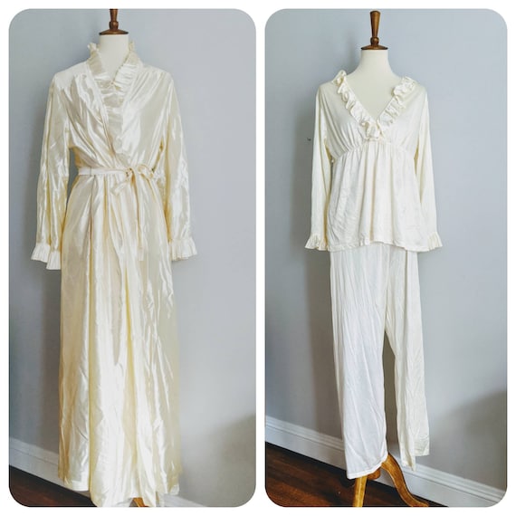 Vintage Lingerie, Ivory Nightgown, Nightgown, Peig