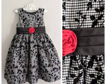 Vintage Girls Dress, 6, Flocked Dress, Gingham dress, Back to School, Bows, Black and White Dress, Vintage Dress, Church Dress, Christmas