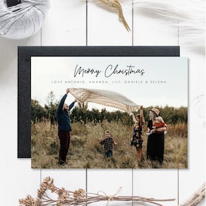 Familie Weihnachtskarte mit Foto, Feiertagskarte, kundenspezifische Fotoweihnachtskarte, moderne, minimalistische Karte, digitaler Download, 5 x 7, horizontal