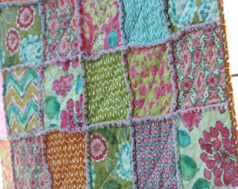 Custom Rag Quilt- Toddler Quilt- Choose your own colors- Toddler quilt by Elliebug Quilts- MADE TO ORDER