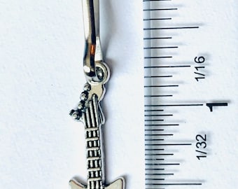 Guitar Zipper Pull Charm: Antique Silver Music Charm