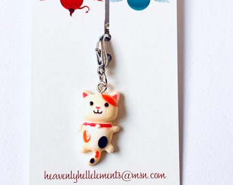 Cat zipper charm, clip on charm for zipper pull, cream  cat resin charm