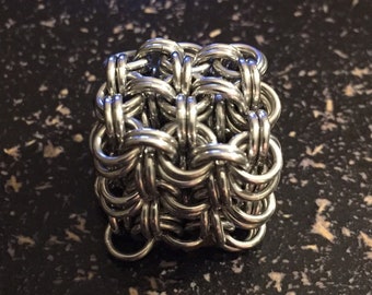 Chainmaille Cube - Jelly Cube, Japanese 8 in 2