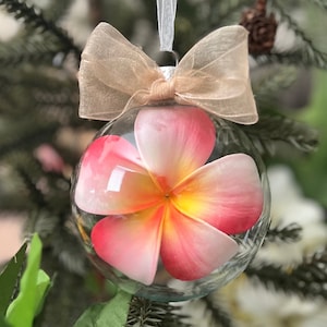 Very Merry Red Plumeria Ornament, Personalized Ornament, Hawaii Ornament, Hawaii Gift, Aloha Gift, Plumeria Ornament, Hawaii Christmas