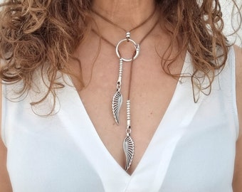 Collier lariat en cuir pour femme, collier Ouroboros, collier ailes d'ange, cowgirl, collier éternité, cadeau pour elle, collier ras-du-cou