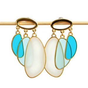 Pendientes largos oro y cristal azul, Pendientes declaración azul cielo, joyas boho, pendientes a capas, joyas españolas, Joyas románticas imagen 5