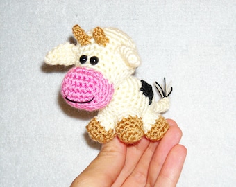 Crochet cow amigurumi mini crochet stuffed animal cow kawaii car accessory tiny cow Keychain animal little toy cow car decor gift  charm