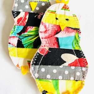 パッチワーク生地のうさぎまたはひよこのしおり（ゼロウェイスト）