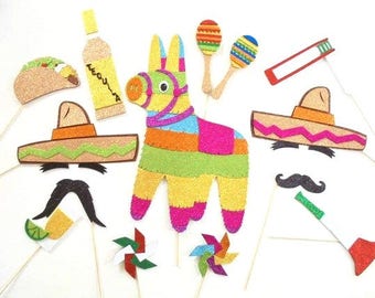 Cinco de Mayo party/Mexican Fiesta photo booth props Mexican celebration