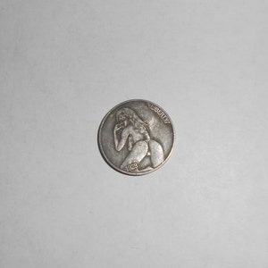 NSFW // ADULT // MATURE // Naked Woman Needleminder // Woman on All