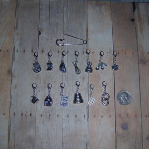 Baking Crochet Stitch Markers // Cooking Progress Keepers // Baker Journal Charms // Cookie Planner Clips // Cake // Pie // Pastries