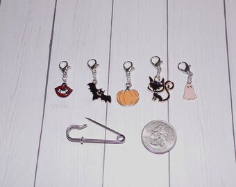 Halloween Crochet Stitch Markers // All Hallows Eve Progress Keepers // Spooky Planner Charms // Notebook Clips // Creepy Yarn Charms