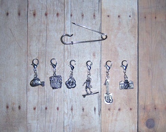 Lilo & Stitch Themed Stitch Markers // Hawaiian Princess Crochet Stitch Markers // Progress Keepers// Planner Clips // Journal Clips