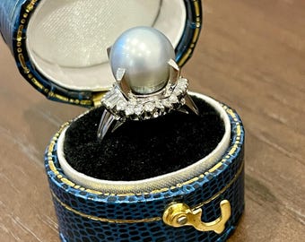 Collection vintage - Bague en platine PT900 avec perle d'Akoya japonaise naturelle gris argenté gris clair