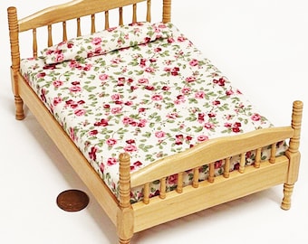 Letto matrimoniale in pino per casa delle bambole: mobili per camera da letto in miniatura in scala 1/12