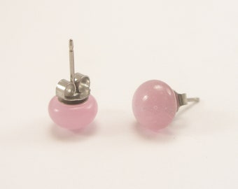 Orecchini a perno in alabastro rosa in vetro di Murano, orecchini in vetro fuso, acciaio chirurgico, orecchini a punti, Made in Italy