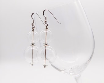 Murano-glasörhängen: Minimalistiskt blåst glas i sterlingsilver