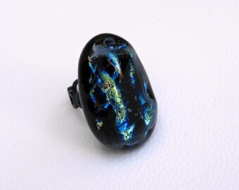 Adjustable black sparkling glass ring with Aurora Borealis Polar Lights effect