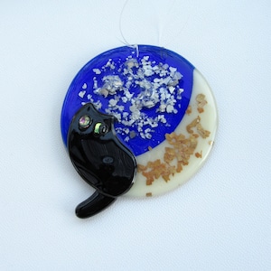 Fused glass Cat Moon suncatcher with mica flakes glitter sparkles