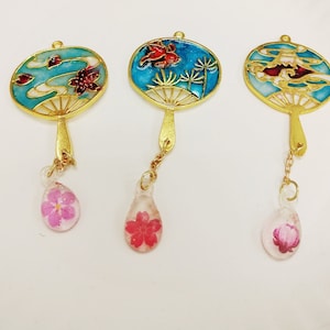 Japanese inspired Window light catchers