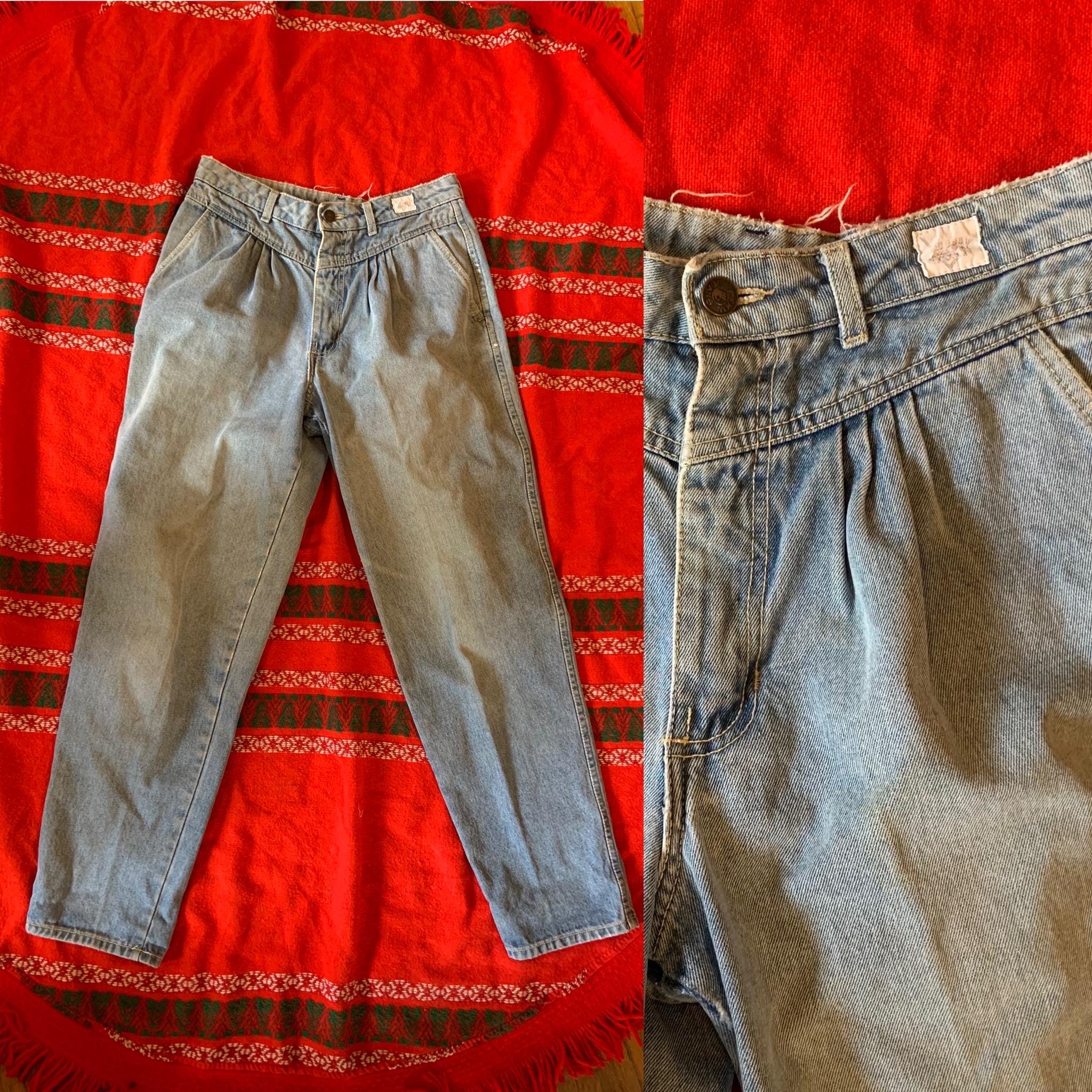 Vintage 80s pleated denim jeans by Sasson