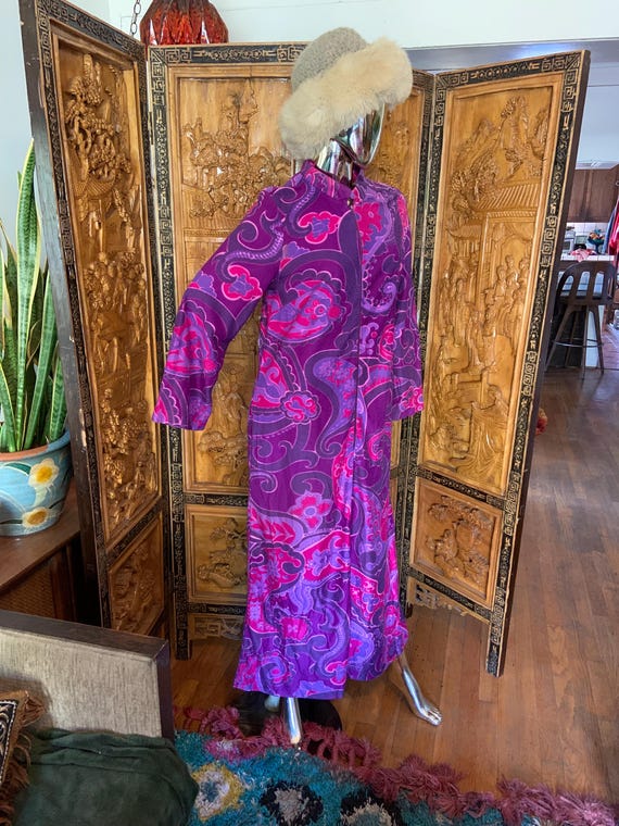 Vintage 70s Purple paisley zip front Housedress c… - image 8