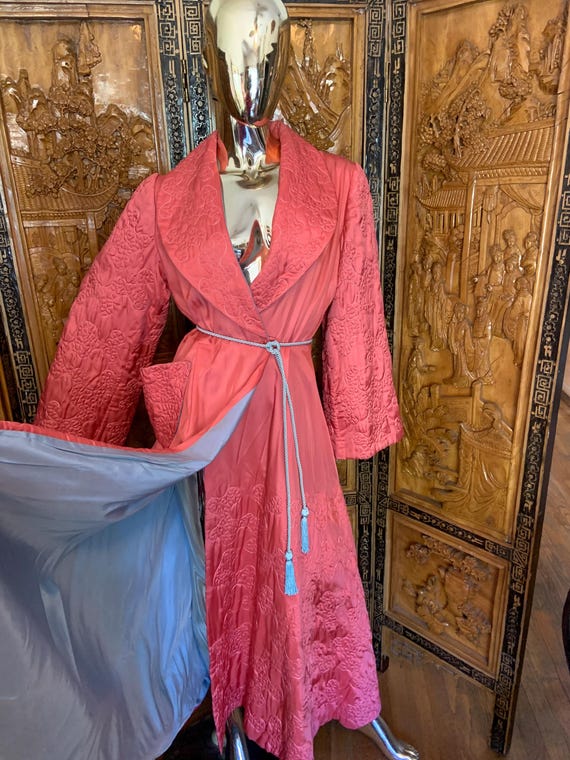 40’s Elegant Blush Pink Quilted Robe with Appliques by Nieman Marcus