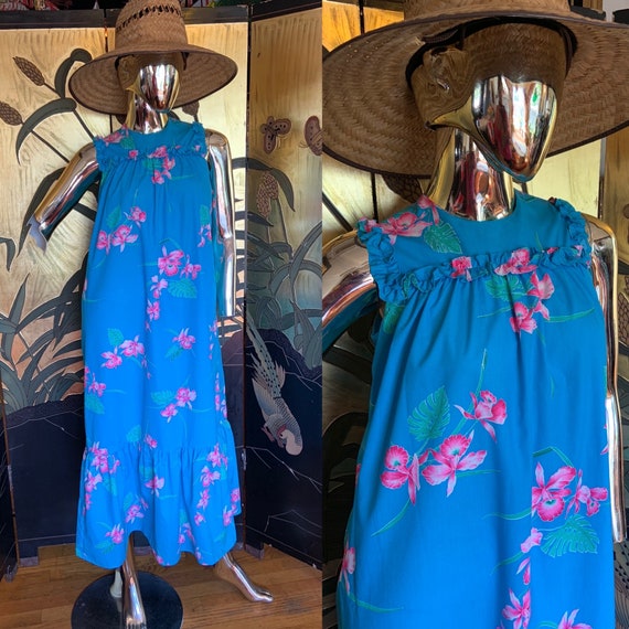 Vintage Hawaiian Dress floral Muumuu - image 1