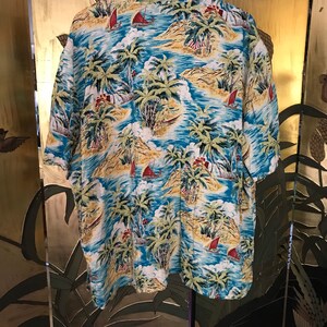 Vintage Hawaiian Shirt image 3
