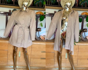 Vintage London Fog mid length raincoat tie waist trench khaki jacket