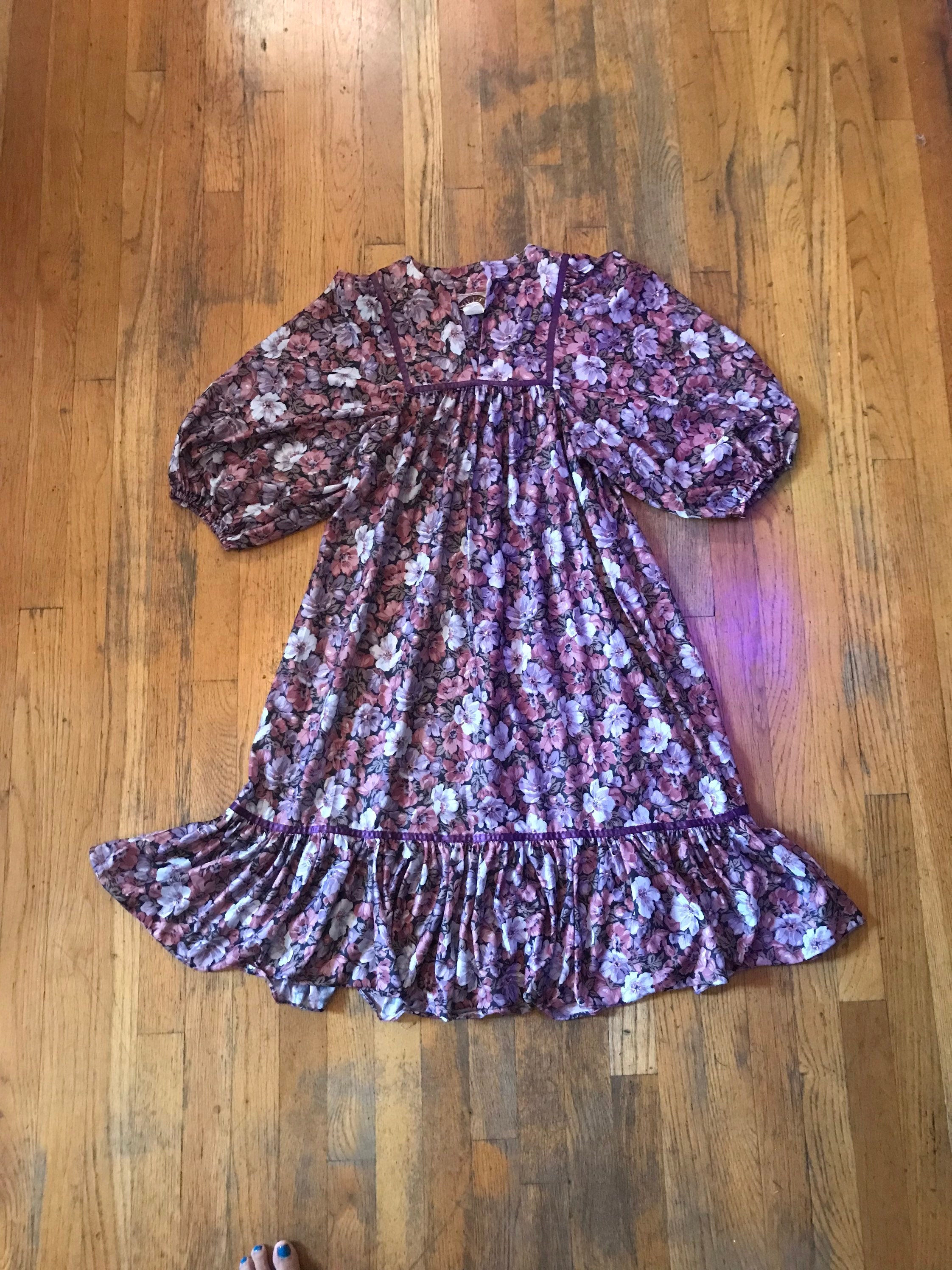 ワンピース 70s Puff Sleeves Flower Dress 70s Floral Lace Puff Sleeve Vintage Dress, Seventies Retro