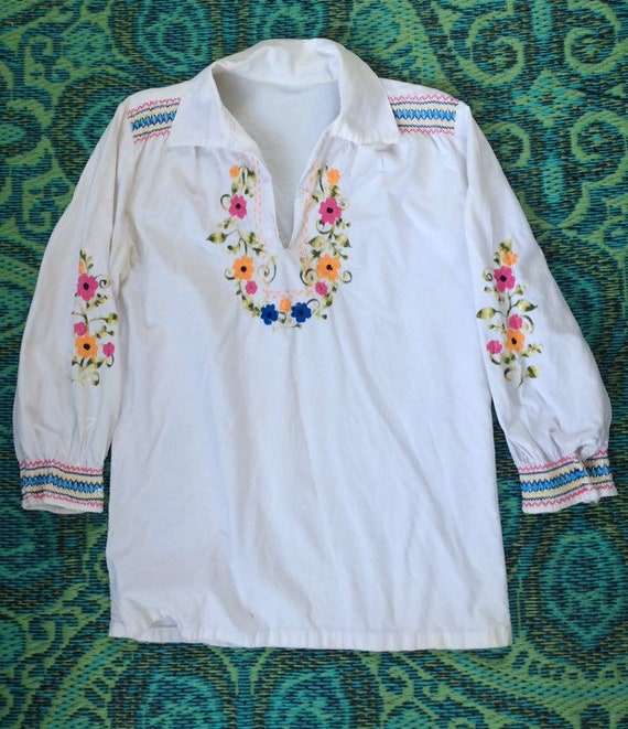Vintage 60s Embroidered Tunic Top - image 7