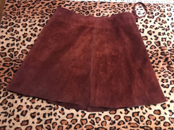 Vintage 70s Suede Mini skirt - image 8