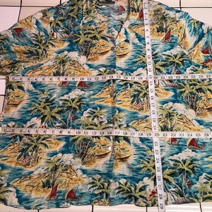 Vintage Hawaiian Shirt image 5