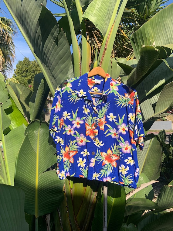 Vintage Hawaiian Shirt - image 1